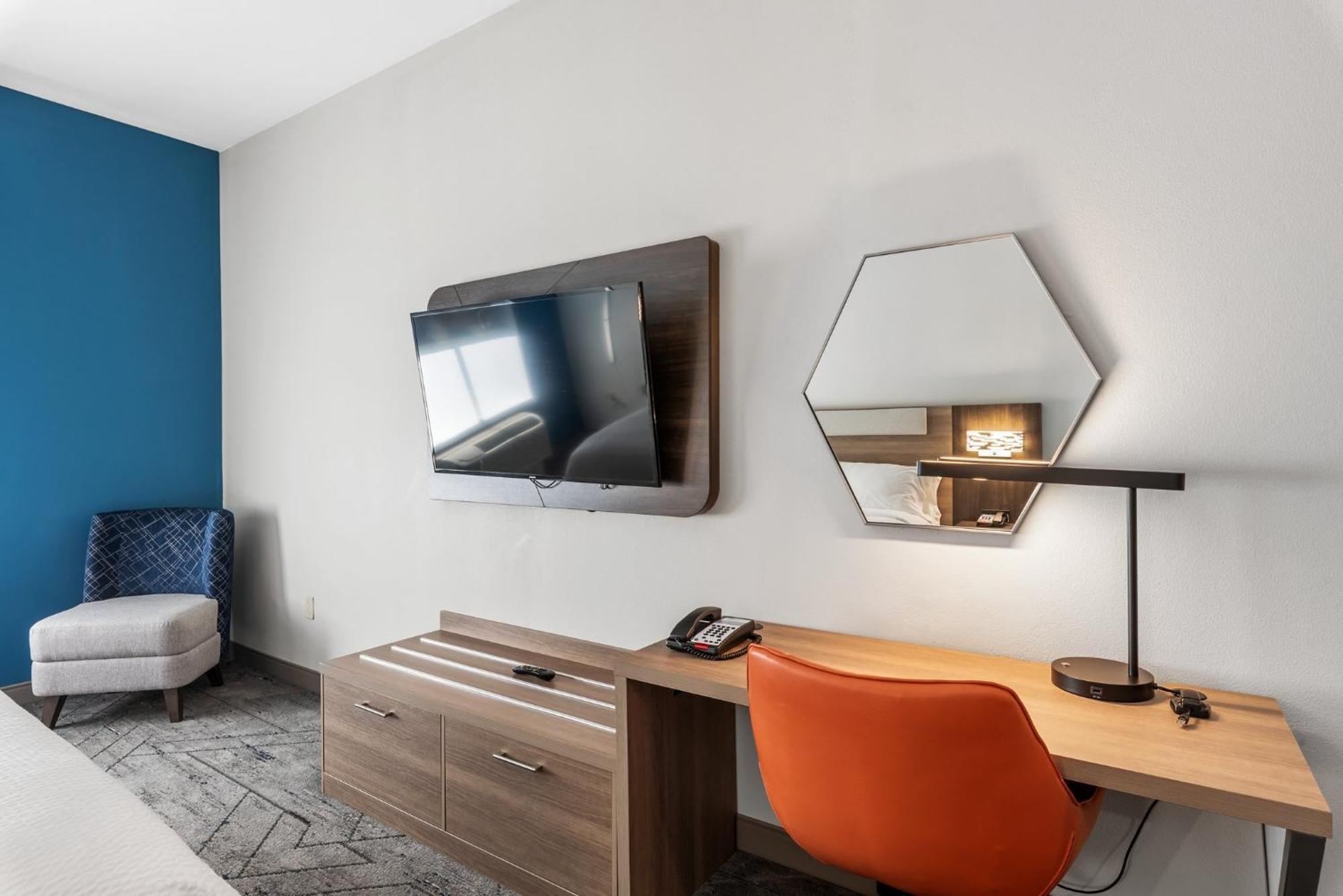 Holiday Inn Express & Suites Maumelle By Ihg Екстер'єр фото